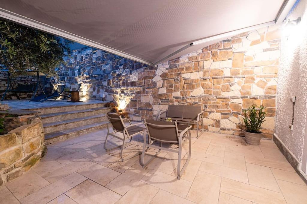 'Piccolo Paradiso' Angera Exterior foto